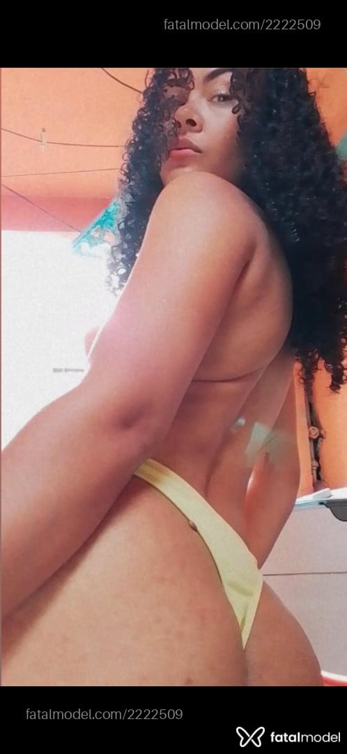 Acompanhante mulher com cabelo castanho de olhos mel em Rio de Janeiro - Pachecco
