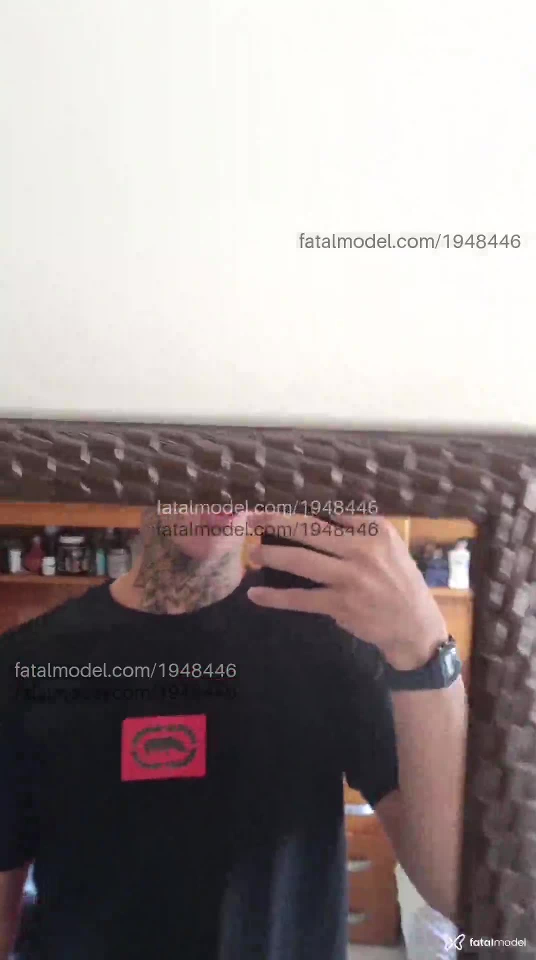 Acompanhante homem com cabelo castanho de olhos castanhos em São Paulo Acompanhante homem com cabelo castanho de olhos castanhos em São Paulo - Diogo Alcântara