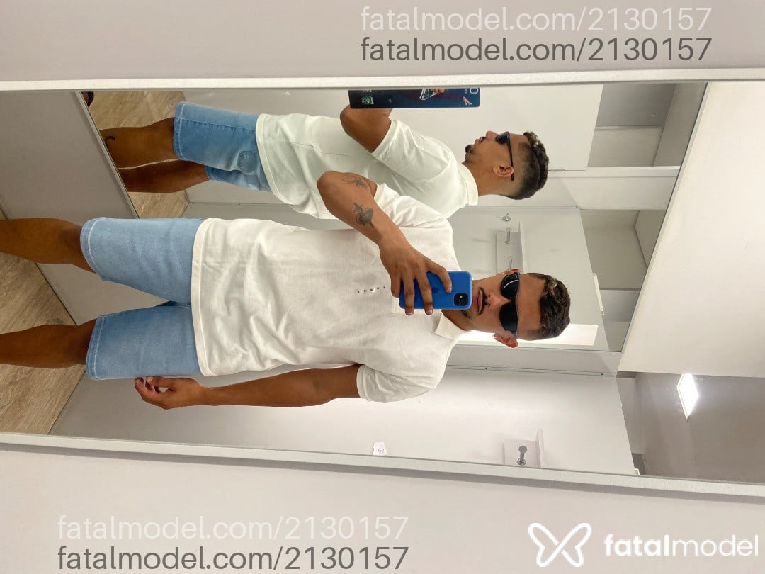 Acompanhante homem com cabelo castanho de olhos castanhos em Natal Acompanhante homem com cabelo castanho de olhos castanhos em Natal - Gustavo