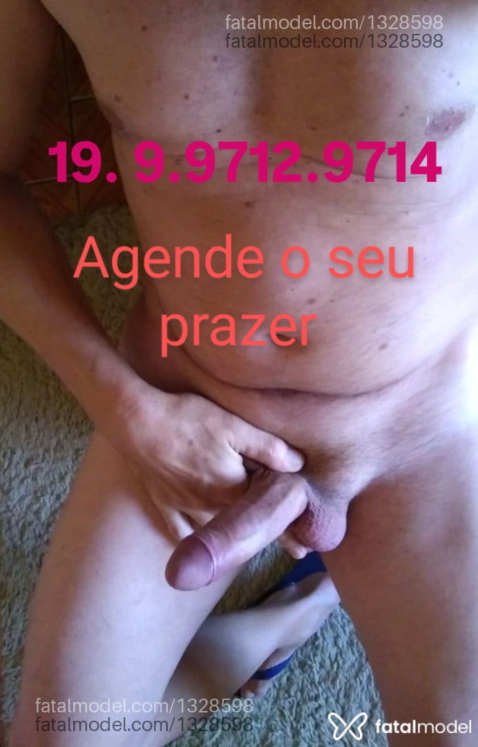 Acompanhante homem com cabelo castanho de olhos castanhos em Pirassununga Acompanhante homem com cabelo castanho de olhos castanhos em Pirassununga - Ricky
