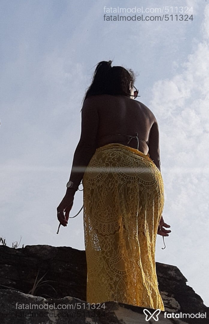 Acompanhante mulher trans morena (o) de olhos castanhos em Passos - Lorhana