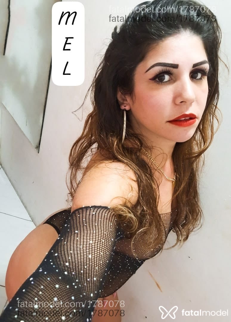 Acompanhante mulher com cabelo castanho de olhos castanhos em Rio de Janeiro - Mel Ferrari