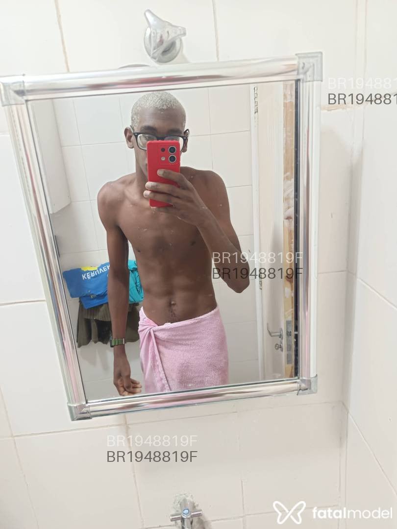 Acompanhante homem loira (o) de olhos pretos em Rio de Janeiro - Matheus Felipe