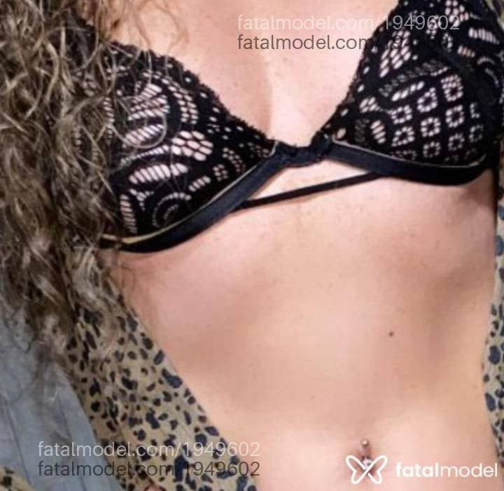 Acompanhante mulher com cabelo castanho de olhos castanhos em Santa Cruz do Sul - Li Sanchez