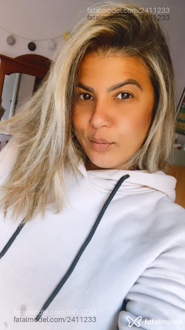 Acompanhante mulher loira (o) de olhos castanhos - Dandara Sanchez Acompanhante mulher loira (o) de olhos castanhos - Dandara Sanchez