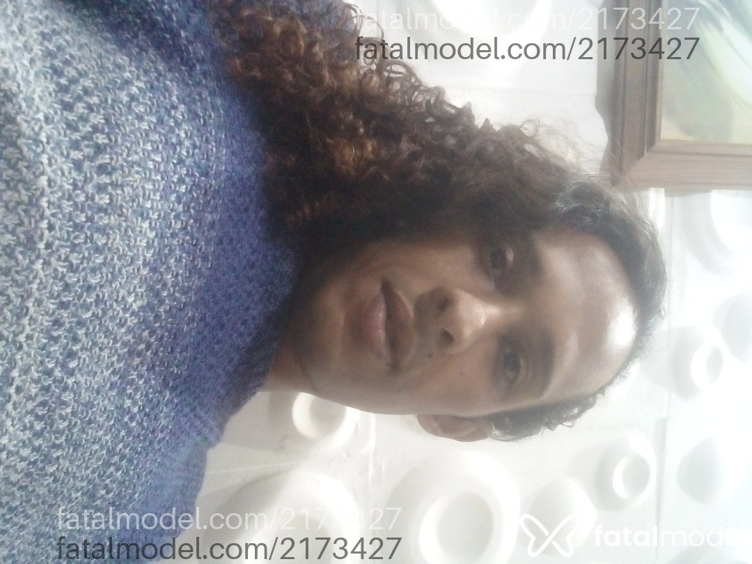 Acompanhante homem com cabelo castanho de olhos castanhos em Rio de Janeiro Acompanhante homem com cabelo castanho de olhos castanhos em Rio de Janeiro - Paolo