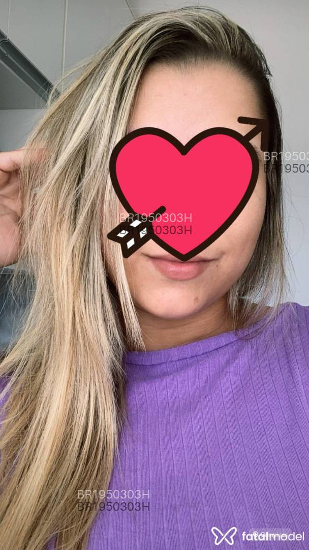 Acompanhante mulher loira (o) de olhos verdes em Campinas - Mirela