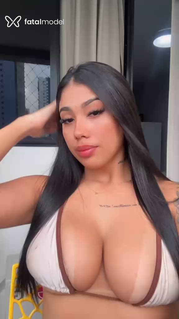 Acompanhante mulher morena (o) de olhos castanhos em Crateús - Thaís Linhares