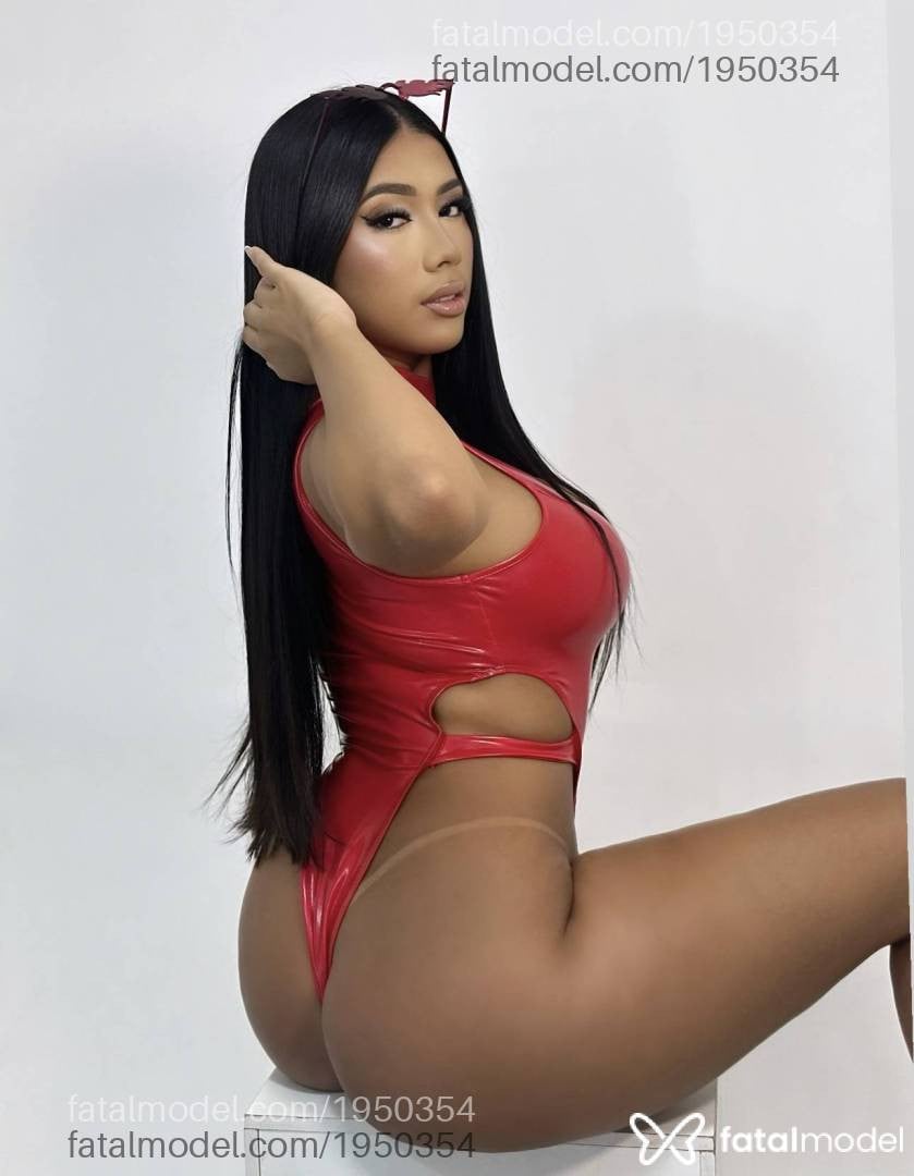 Acompanhante mulher morena (o) de olhos castanhos - Thaís Linhares