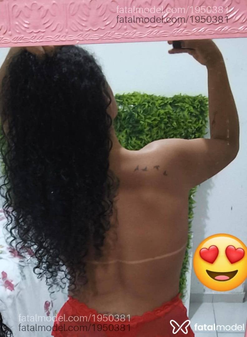 Acompanhante mulher morena (o) de olhos castanhos - Anny Monteiro