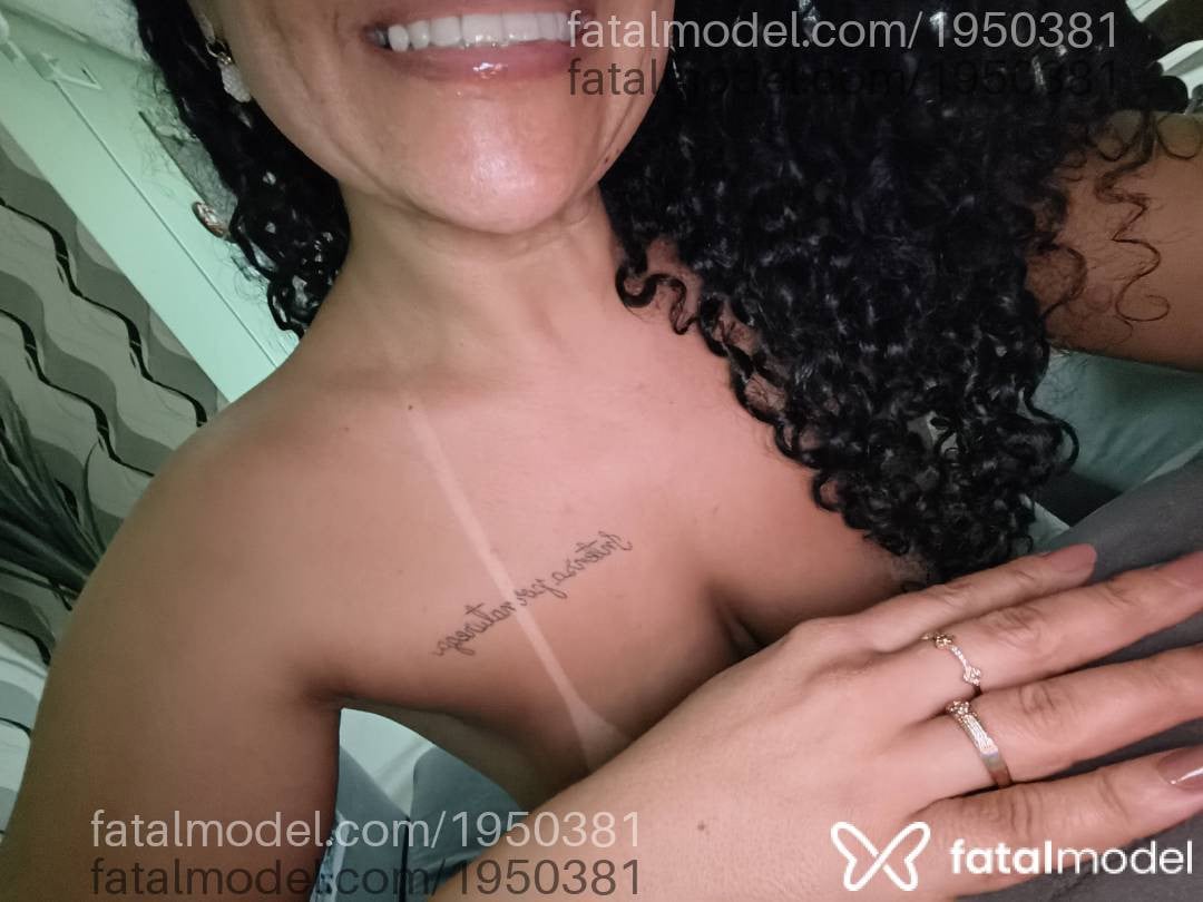 Acompanhante mulher morena (o) de olhos castanhos - Anny Monteiro