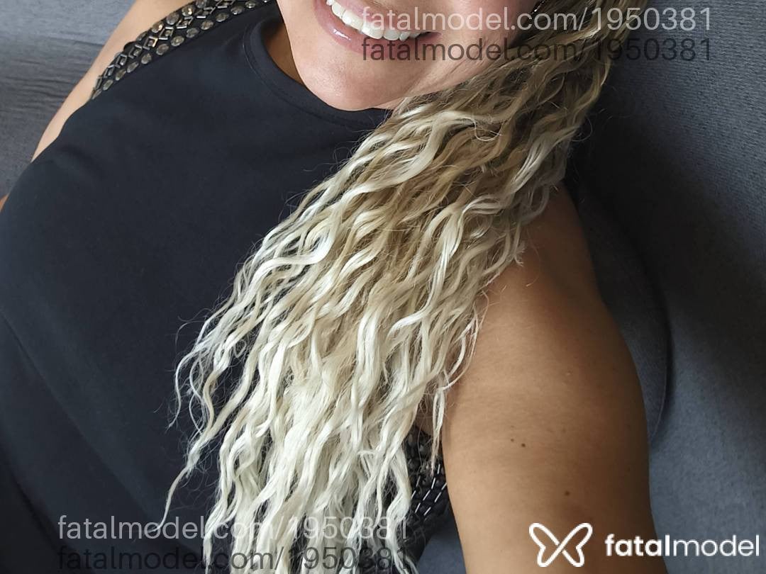 Acompanhante mulher morena (o) de olhos castanhos - Anny Monteiro