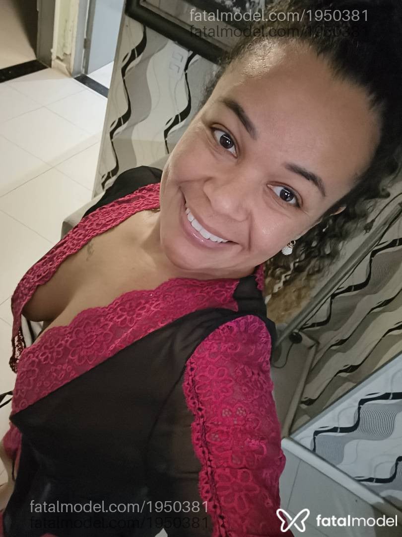 Acompanhante mulher morena (o) de olhos castanhos - Anny Monteiro