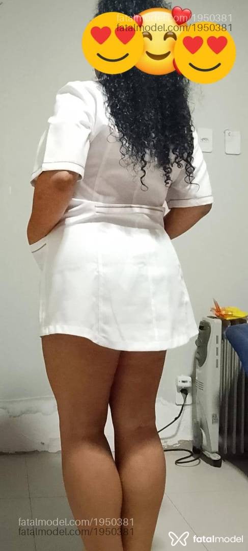 Acompanhante mulher com cabelo castanho de olhos castanhos em Florianópolis - Anny Monteiro