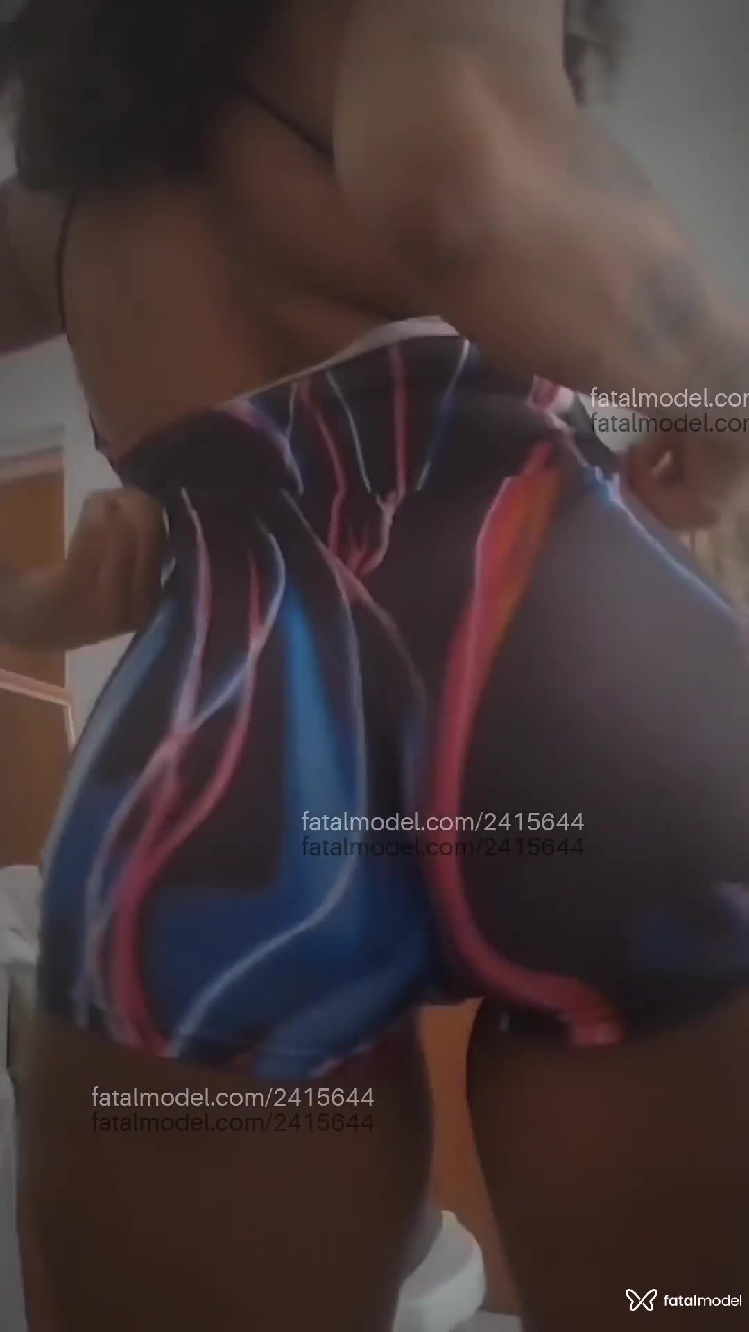 Acompanhante mulher com cabelo castanho de olhos castanhos em Virtual - Pretinhaaa