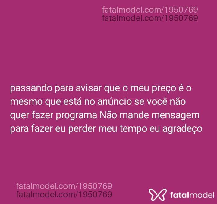 Acompanhante mulher trans loira (o) de olhos pretos - Nicole Lima