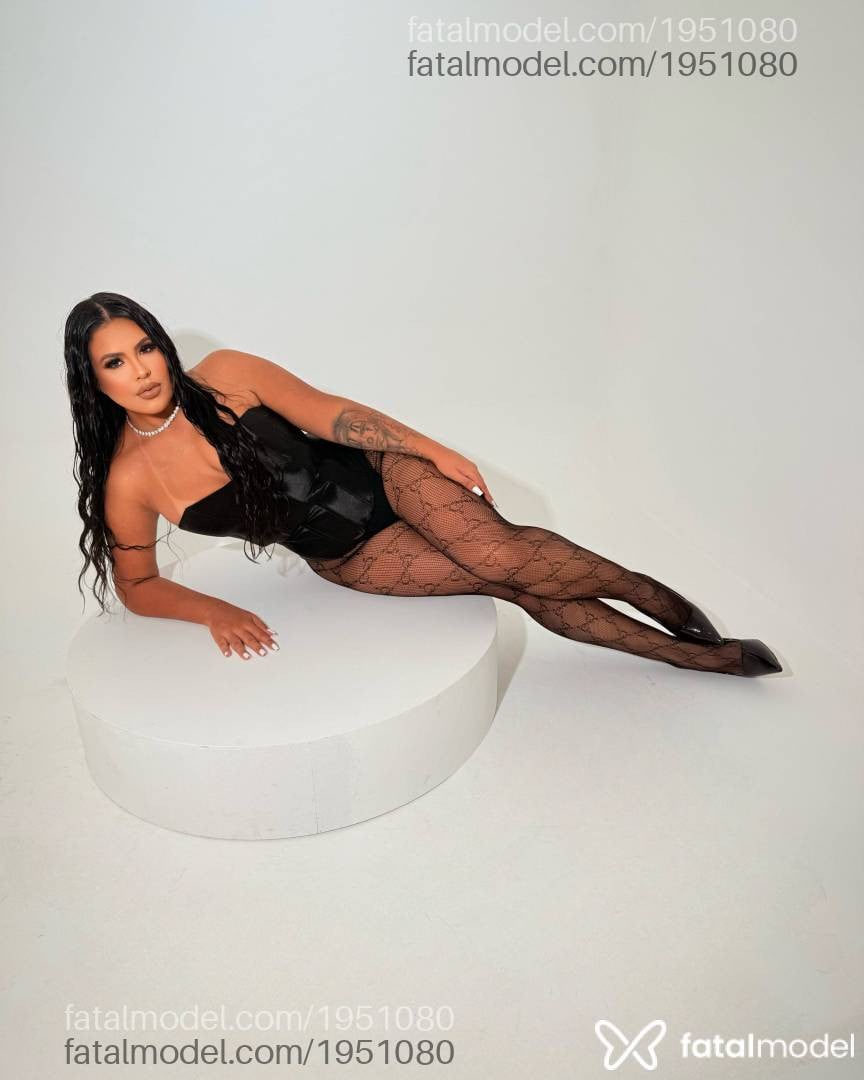 Acompanhante mulher morena (o) de olhos castanhos em Bauru - Giulia Gabrielle