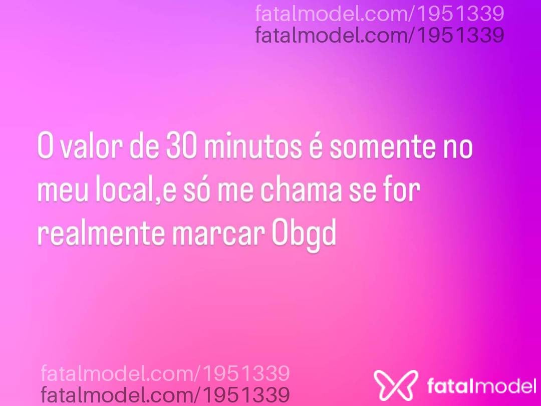 Acompanhante mulher com cabelo castanho de olhos castanhos - Melissa
