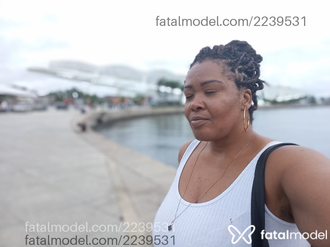 Acompanhante mulher com cabelo castanho de olhos castanhos em Rio de Janeiro - Lilithrj