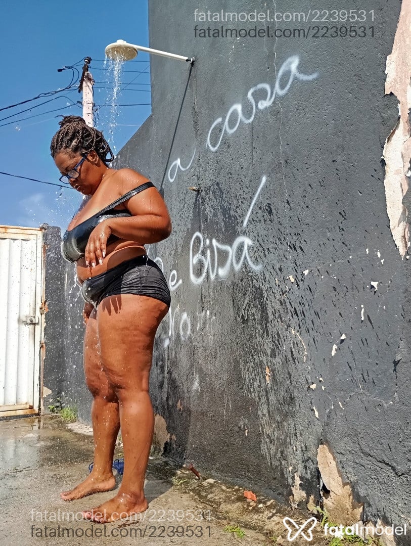 Acompanhante mulher com cabelo castanho de olhos castanhos em Rio de Janeiro - Lilithrj