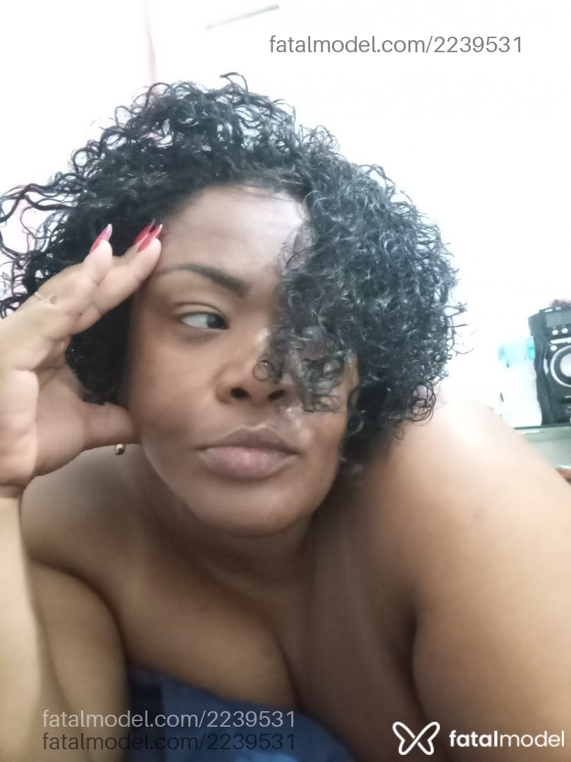 Acompanhante mulher com cabelo castanho de olhos castanhos em Rio de Janeiro - Lilithrj