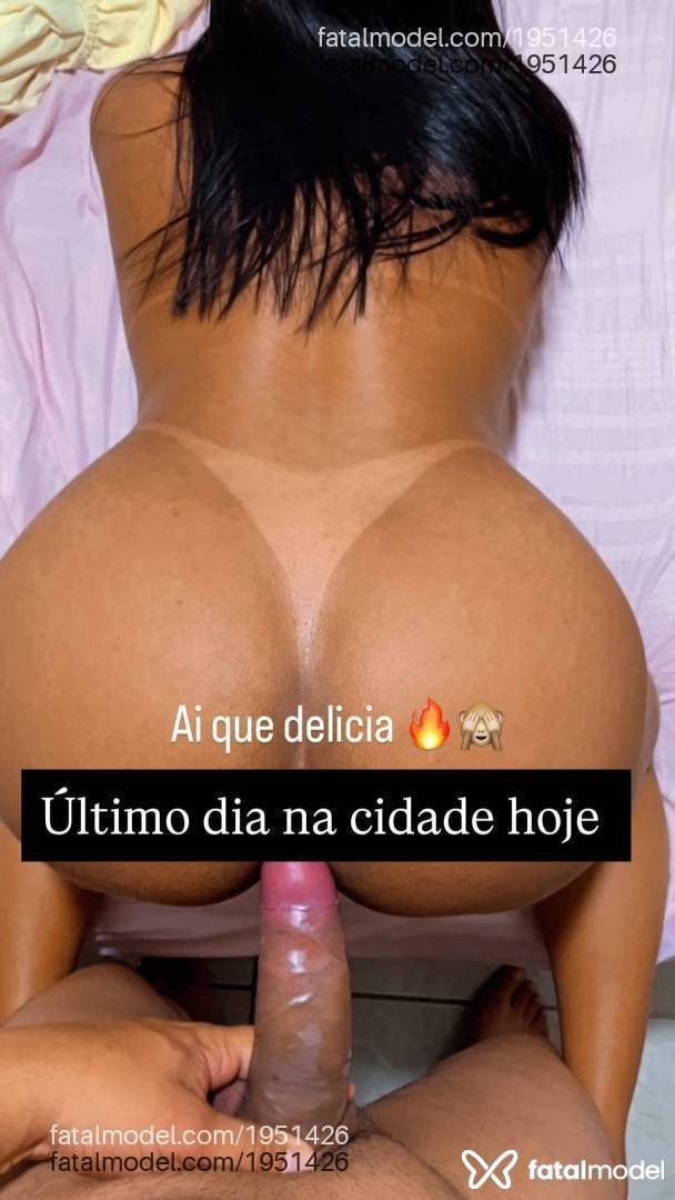 Acompanhante mulher morena (o) de olhos pretos - Júlia Morais