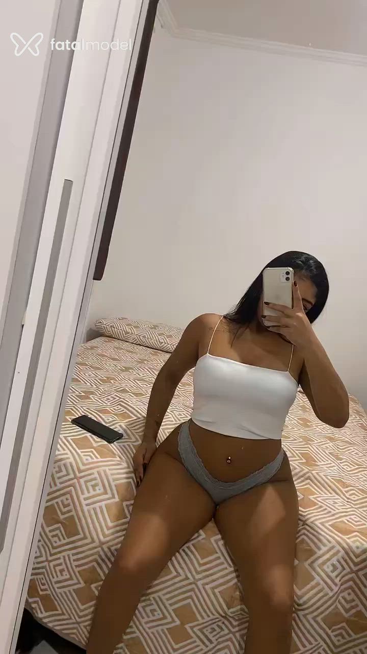 Acompanhante mulher morena (o) de olhos castanhos - Kaila morena