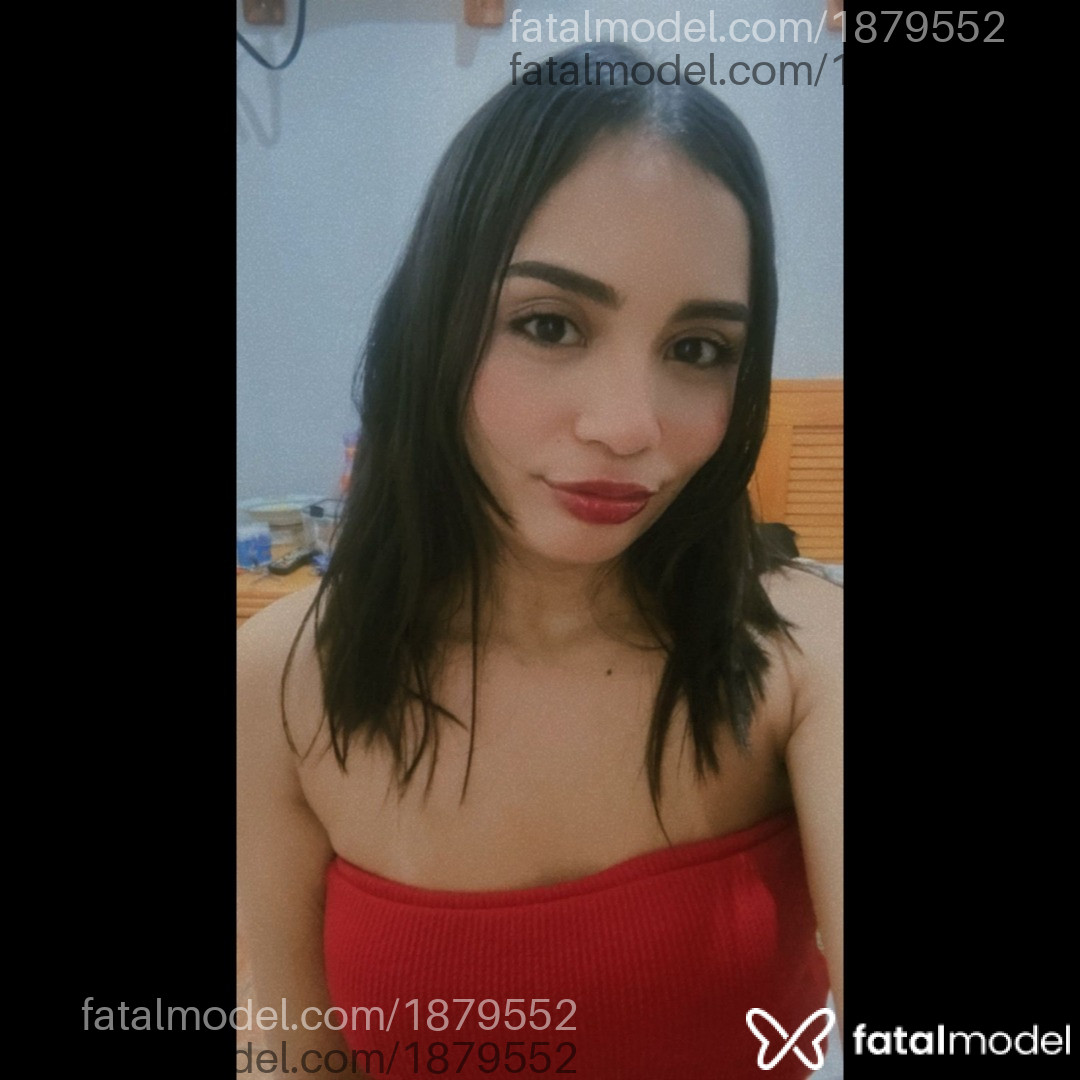 Acompanhante mulher com cabelo castanho de olhos pretos em São Paulo - Camila Silva