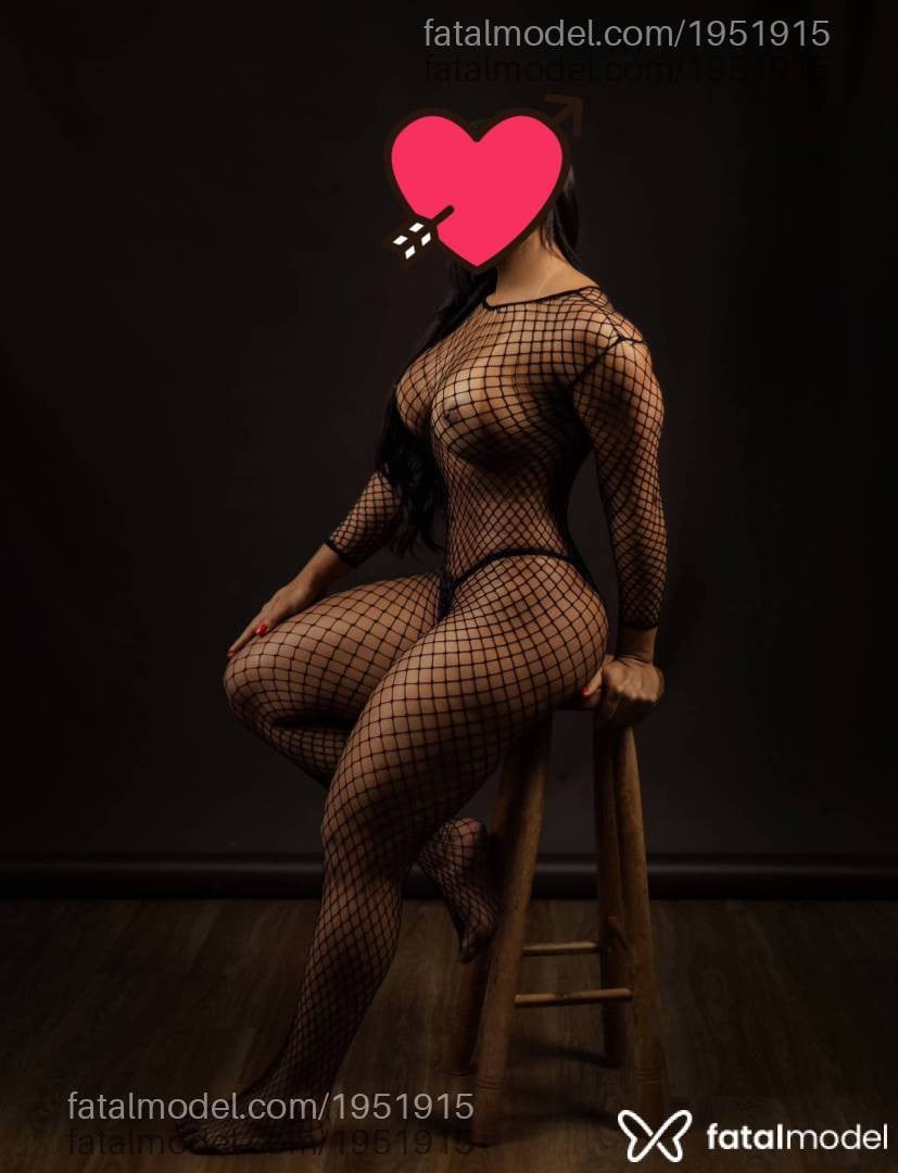 Acompanhante mulher morena (o) de olhos pretos - Milenna Souza
