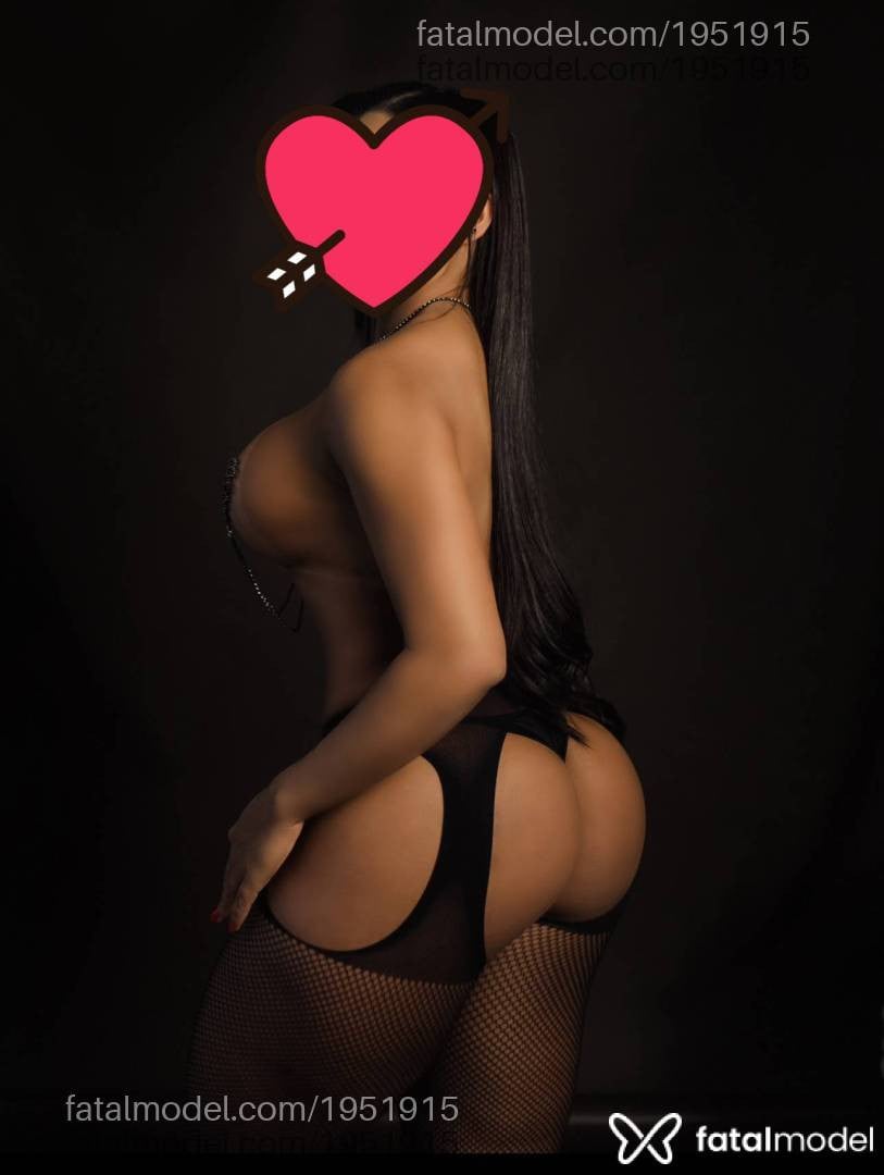 Acompanhante mulher morena (o) de olhos pretos - Milenna Souza