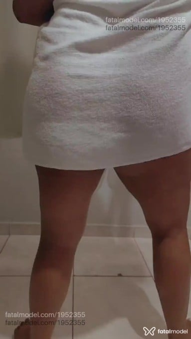 Acompanhante mulher morena (o) de olhos mel em Governador Valadares Acompanhante mulher morena (o) de olhos mel em Governador Valadares - Morenailuminada