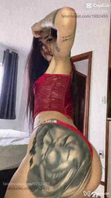 Acompanhante mulher com cabelo castanho de olhos castanhos - Luana