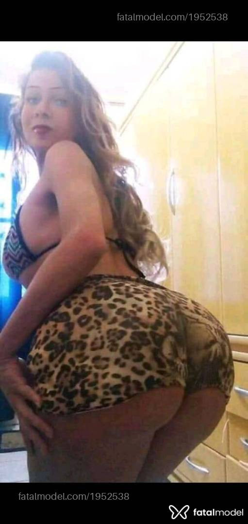Acompanhante mulher trans loira (o) de olhos mel em Virtual - Vanessa