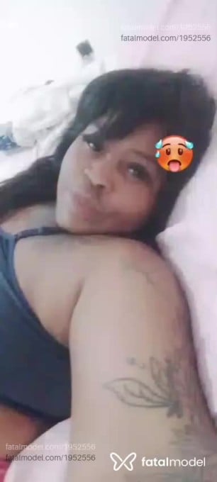 Acompanhante mulher morena (o) de olhos pretos em Manhuaçu - Pitel Alves