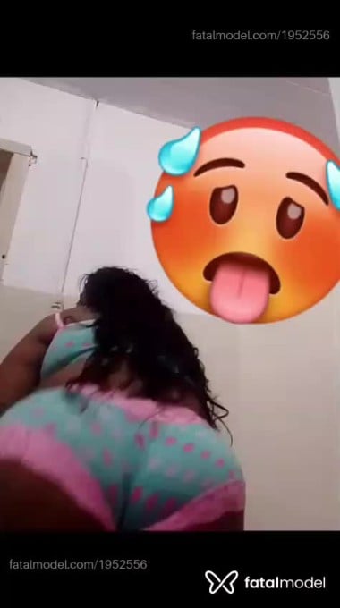 Acompanhante mulher morena (o) de olhos pretos em Manhuaçu - Pitel Alves
