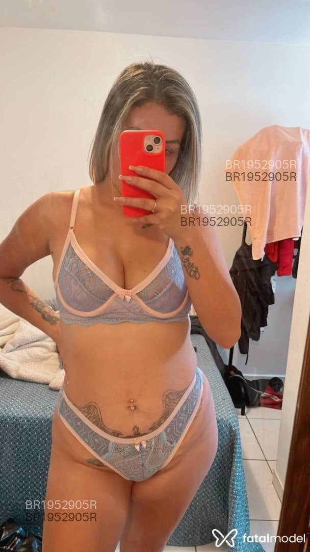 Acompanhante mulher loira (o) de olhos castanhos em Brasília - Beatriz Lima