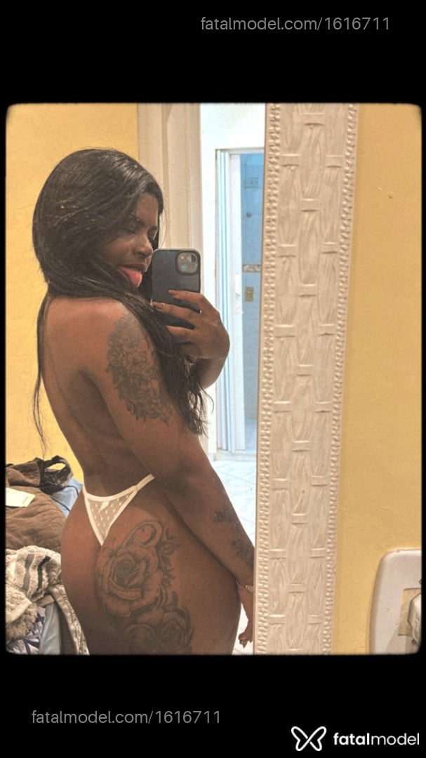 Acompanhante mulher com cabelo castanho de olhos pretos em São Paulo - Kelly Binthercurt