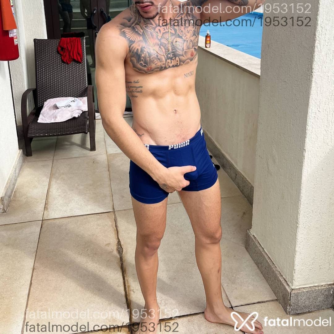 Acompanhante homem com cabelo castanho de olhos castanhos em Goiânia - Roger Sanz
