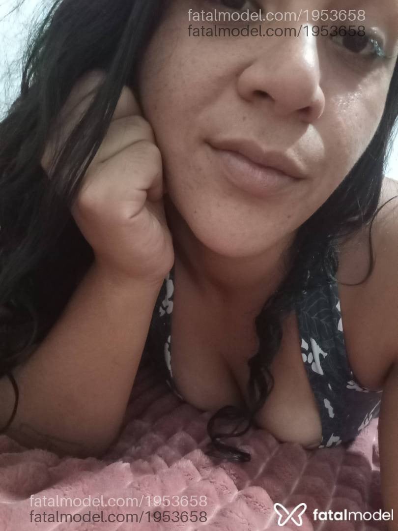 Acompanhante mulher morena (o) de olhos castanhos em Rio Grande Acompanhante mulher morena (o) de olhos castanhos em Rio Grande - Ana Larissa