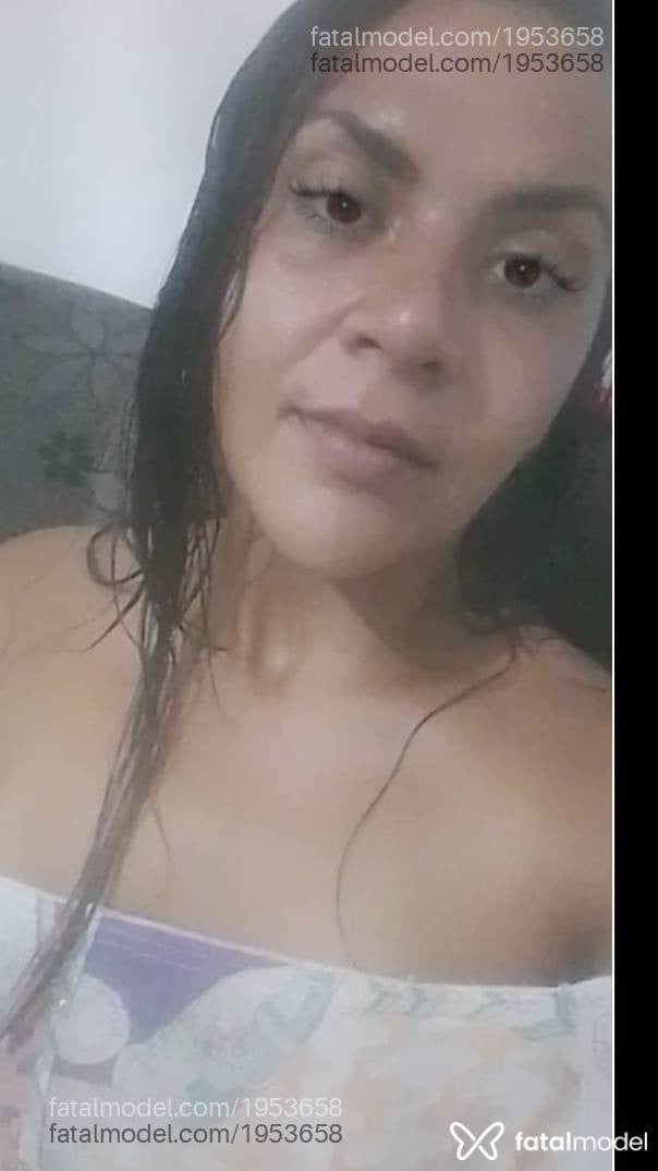 Acompanhante mulher morena (o) de olhos castanhos em Rio Grande Acompanhante mulher morena (o) de olhos castanhos em Rio Grande - Ana Larissa