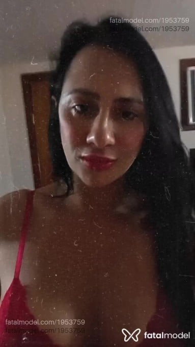 Acompanhante mulher morena (o) de olhos pretos em Colatina - Taty Mendes