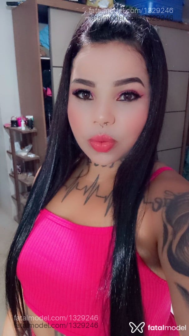 Acompanhante mulher com cabelo castanho de olhos mel em Jaguarão Acompanhante mulher com cabelo castanho de olhos mel em Jaguarão - Doris