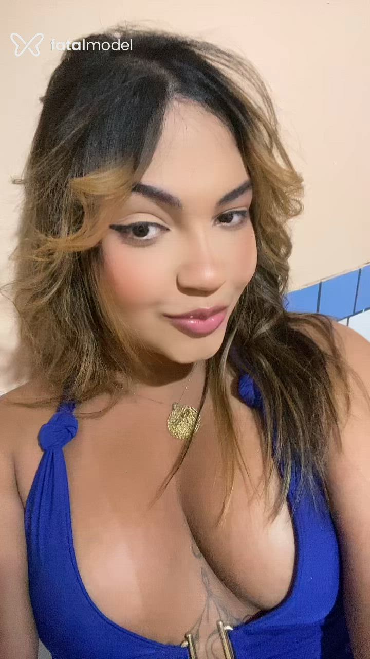 Acompanhante mulher trans loira (o) de olhos castanhos em Feira de Santana Acompanhante mulher trans loira (o) de olhos castanhos em Feira de Santana - Maju