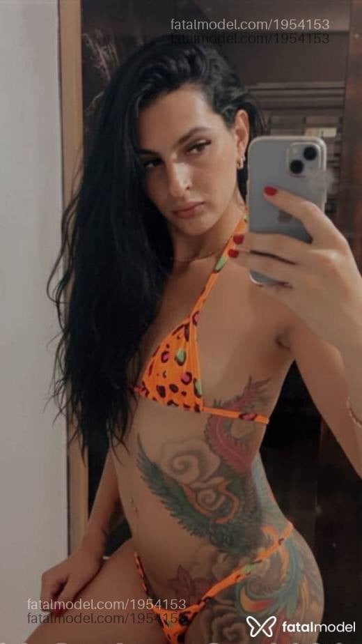 Acompanhante mulher trans morena (o) de olhos castanhos em Jales Acompanhante mulher trans morena (o) de olhos castanhos em Jales - Catarine