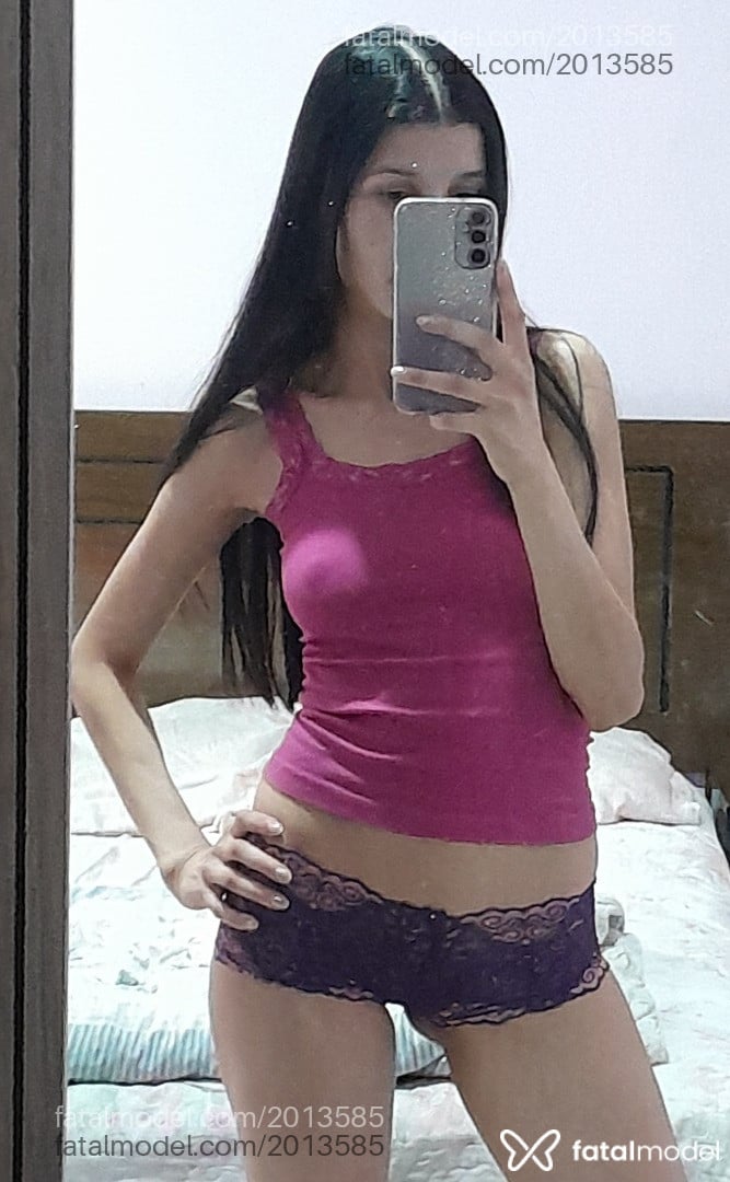 Acompanhante mulher morena (o) de olhos castanhos em São Paulo Acompanhante mulher morena (o) de olhos castanhos em São Paulo - Bianca