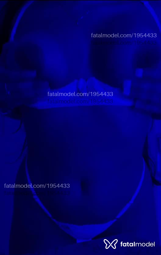 Acompanhante mulher com cabelo castanho de olhos castanhos em São Paulo - Serena