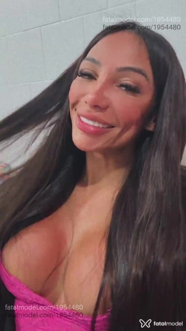 Acompanhante mulher trans morena (o) de olhos castanhos em Canoas - Thaís Duarte