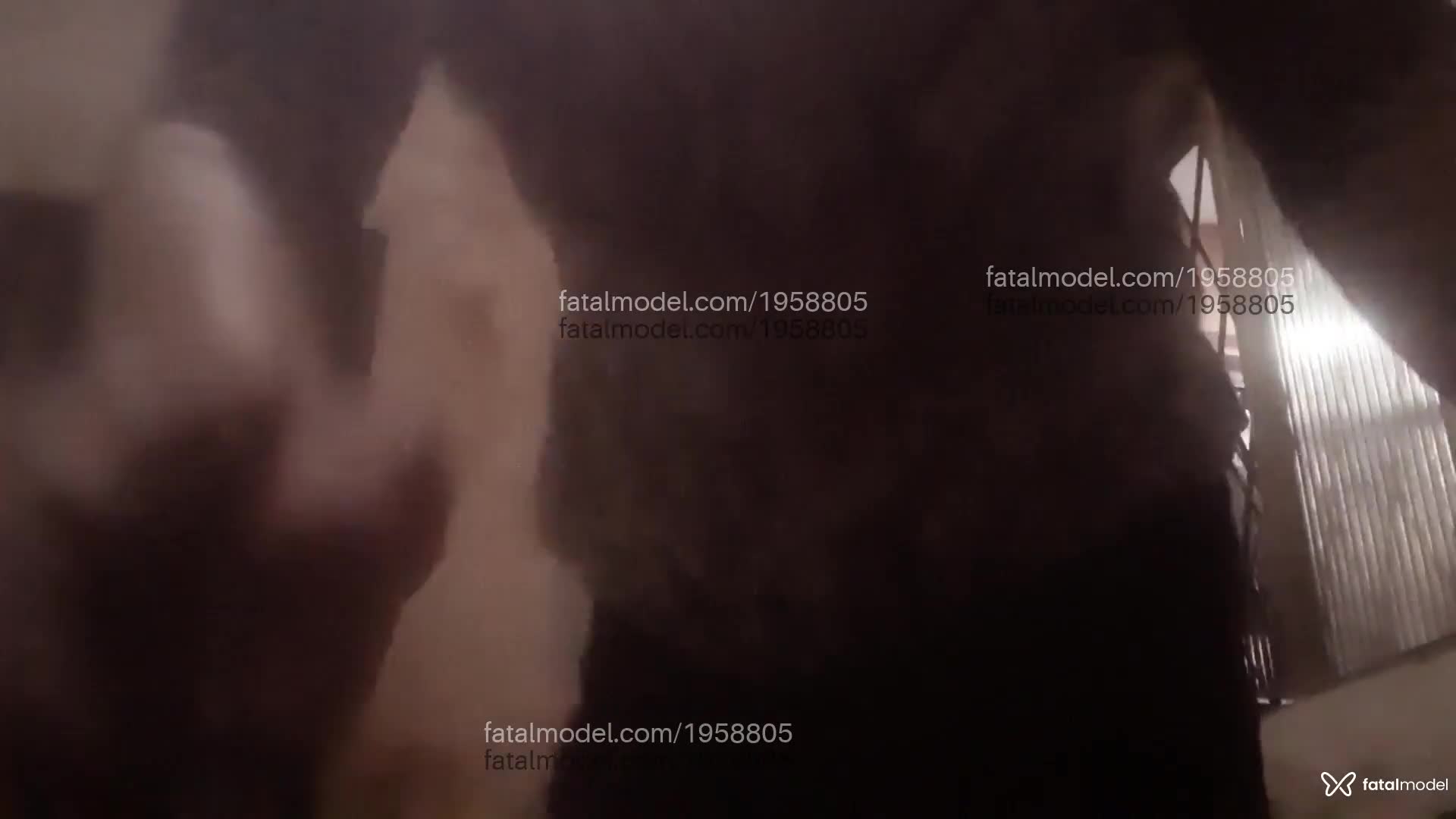 Acompanhante mulher com cabelo castanho de olhos pretos em Virtual - Vivi Barbiere