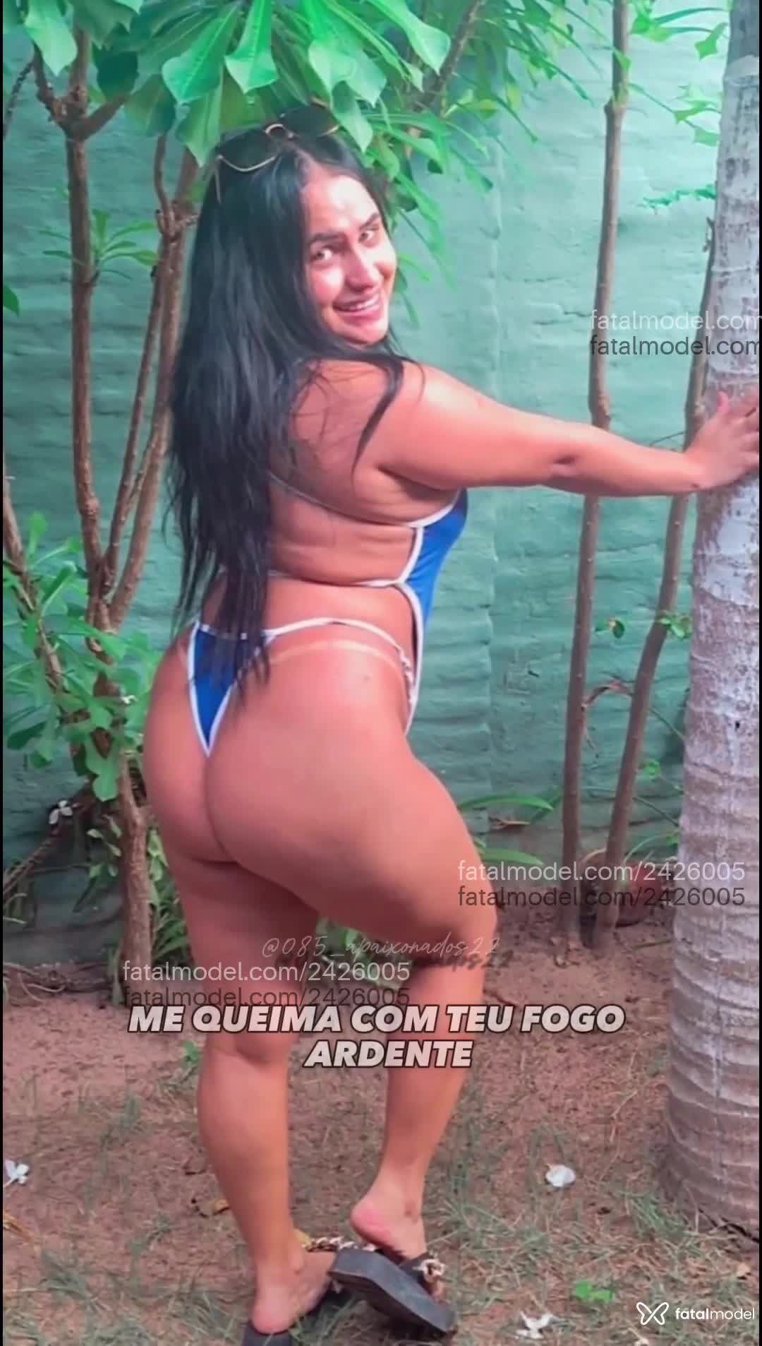 Acompanhante mulher morena (o) de olhos mel em Fortaleza - Ariane