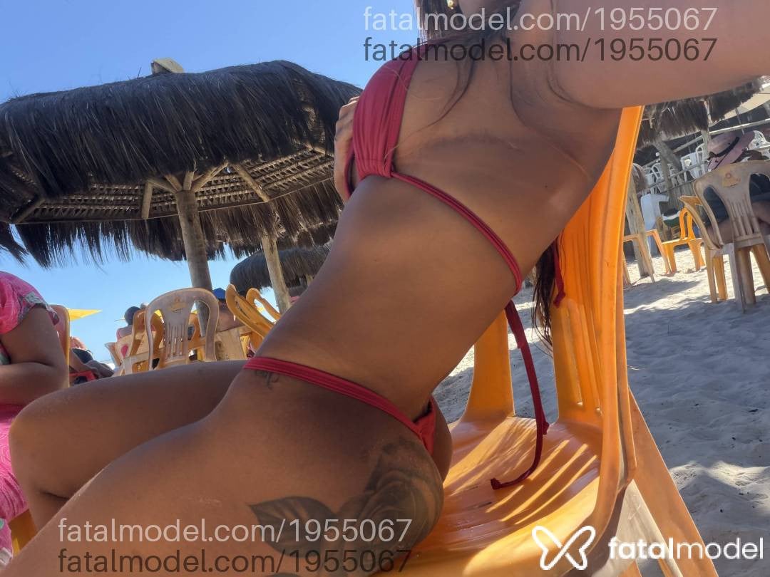 Acompanhante mulher morena (o) de olhos pretos em Uberaba - Valentina